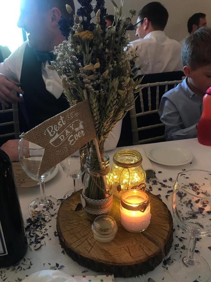 ホーイック Branxholme Castle Bed & Breakfast エクステリア 写真