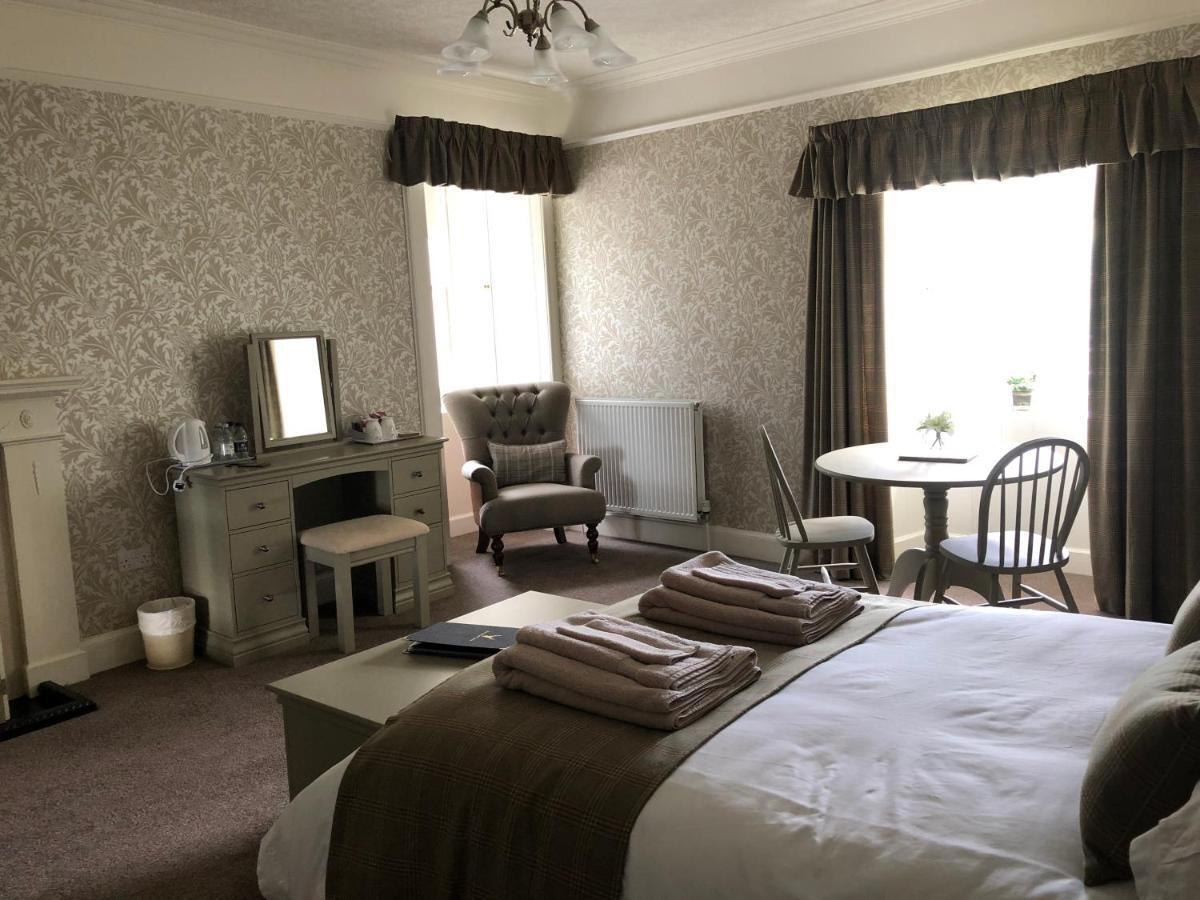 ホーイック Branxholme Castle Bed & Breakfast エクステリア 写真